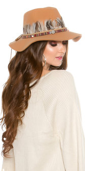 Trendy Fedora Hoed met Deco Feathers &amp; Elements in Beige