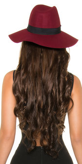 Trendy Fedora Felt Hoed met Ribbon in Bordeaux