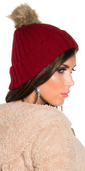 Trendy Knitted Muts met Fake Fur Pom Pon in Bordeaux