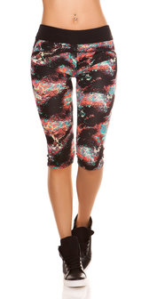 Trendy Workout Capri Leggings in Coral