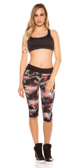 Trendy Workout Capri Leggings in Coral