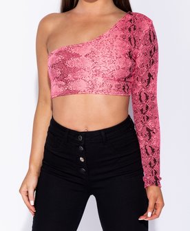 Snake Print One Shoulder Crop Top in Roze