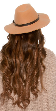 Trendy Fedora Felt Hoed met Leatherette Ribbon in Beige