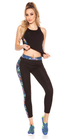Trendy Workout Outfit met Topje & Leggings in Coloured