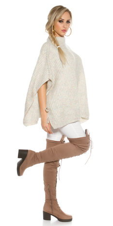 Trendy KouCla Chunky Knit Poncho met Turtlenek in Wit